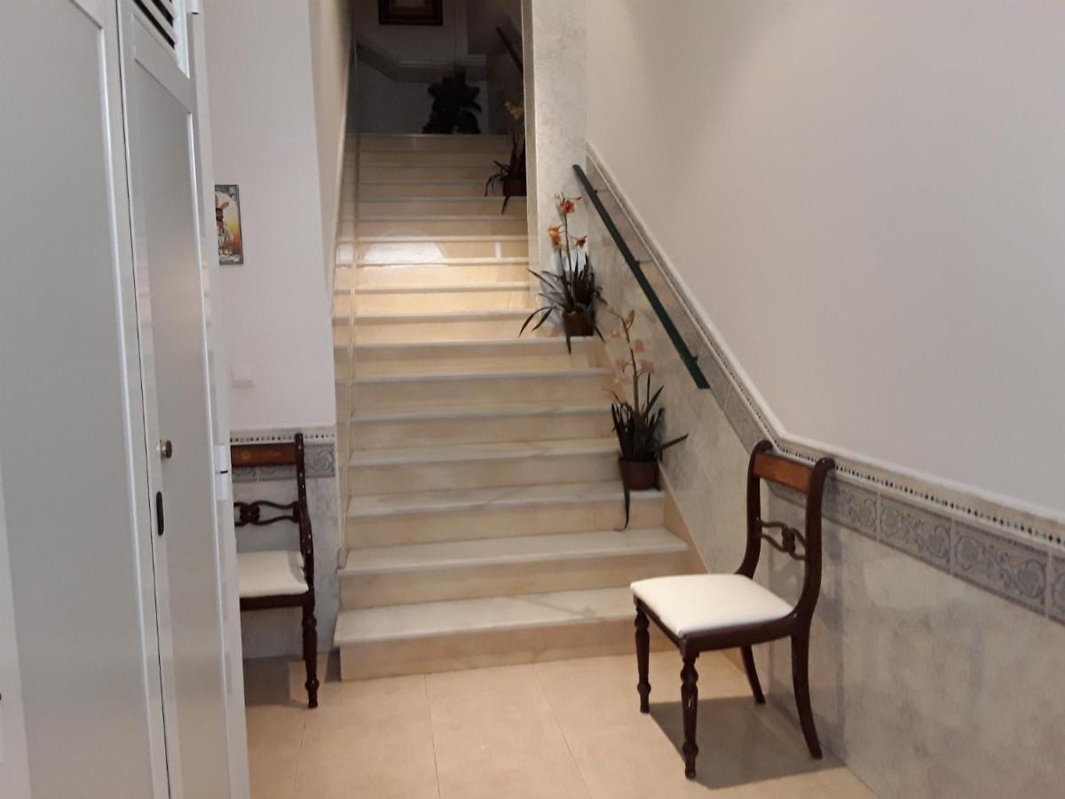 Apartamentos Vicenta Carihuela By Playa Miguel Torremolinos Exteriör bild