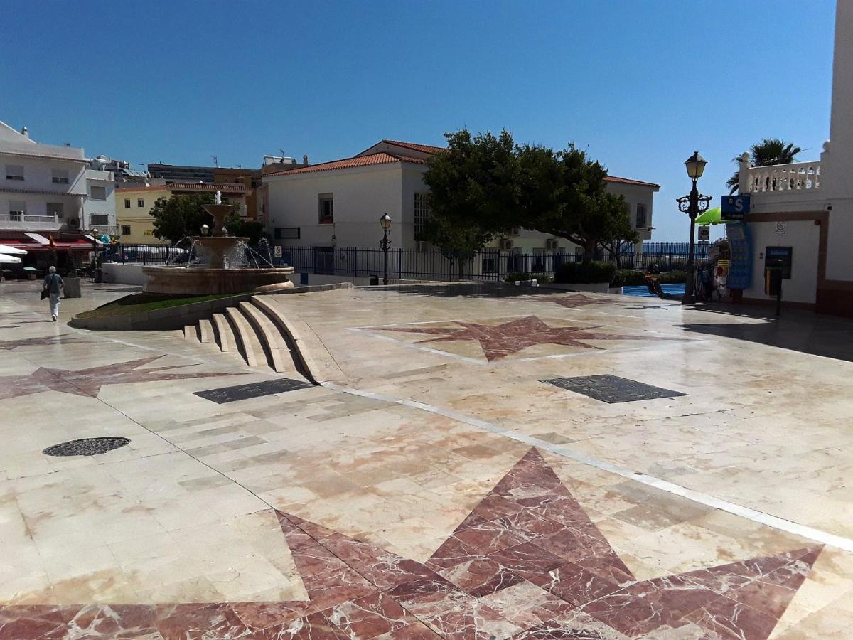 Apartamentos Vicenta Carihuela By Playa Miguel Torremolinos Exteriör bild